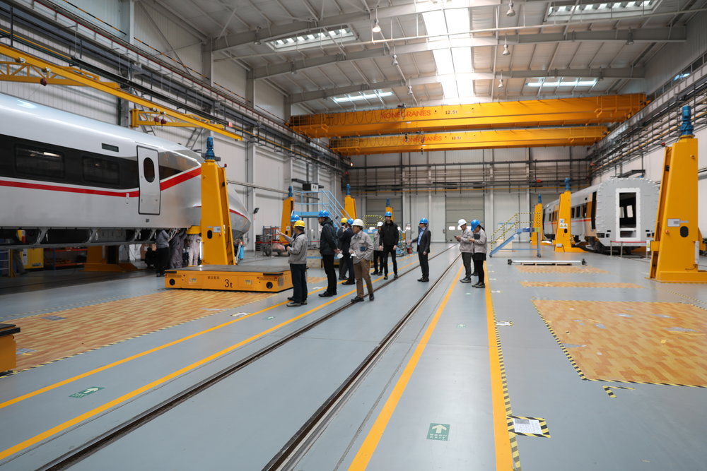 Bombardier Joint Venture Wins Contract for Chinese-Standard High-Speed Trains